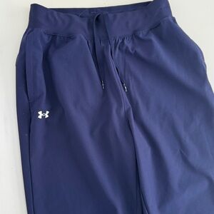 Women’s blue under Armour athletic pants